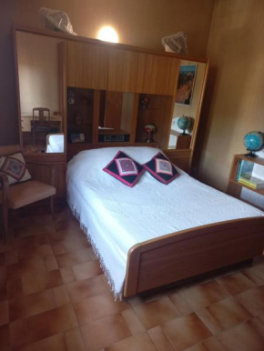 CHAMBRE dans Villa